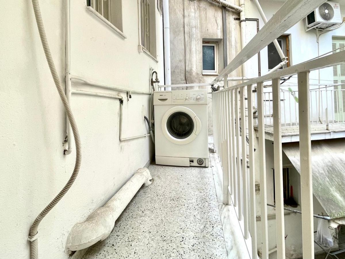 Apartment Smart Near The Metro Athen